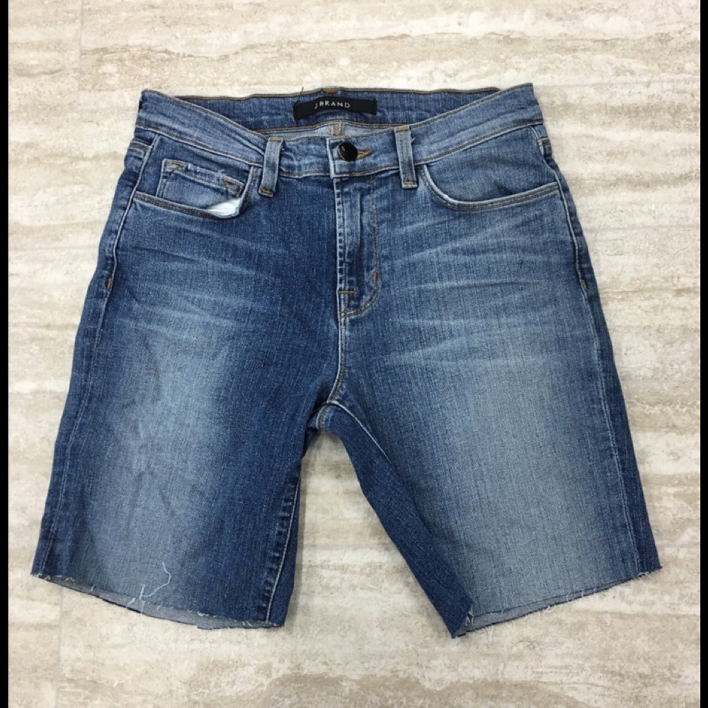 NWOT J Brand Raw Hem Bermuda Shorts Size:25